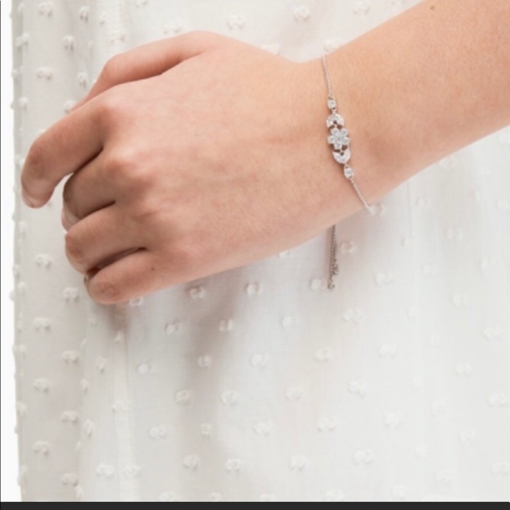 NWT Kate Spade Gleaming Gardenia Bracelet Silver With Diamonds - Picture 2 of 5